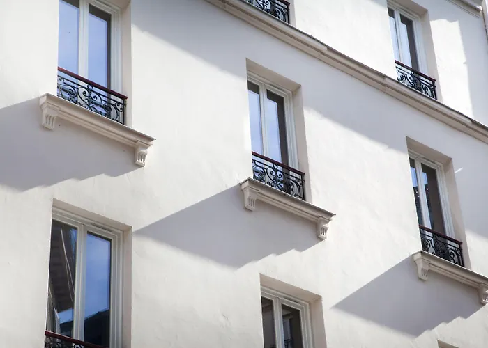 Hotel Le Mireille à Paris